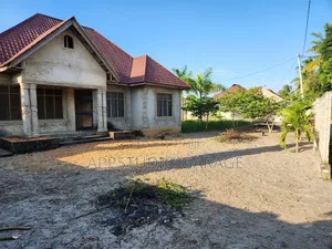 3bdrm Mansion in Pugu for sale