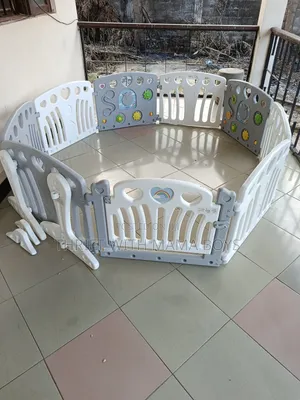 Playpen Coral Stand