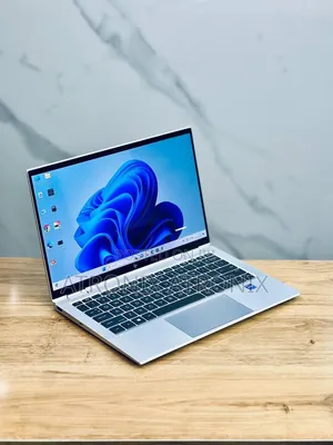 Laptop HP EliteBook x360 1030 G8 32GB Intel Core i7 SSD 512GB