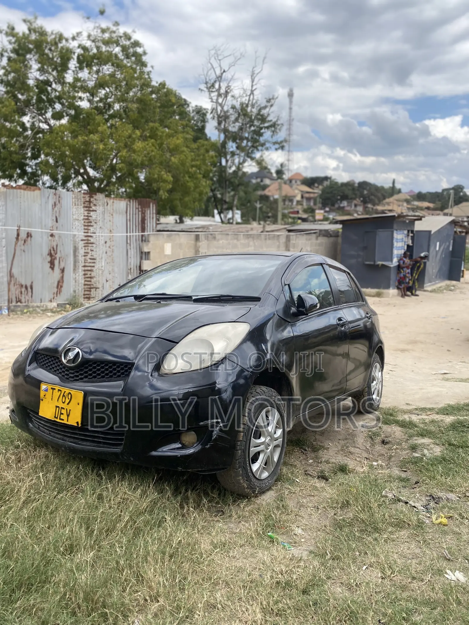 Toyota Vitz 2008 Black