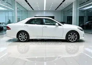 Toyota Crown 2008 White