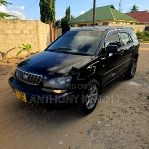 Toyota Harrier 1999 Black