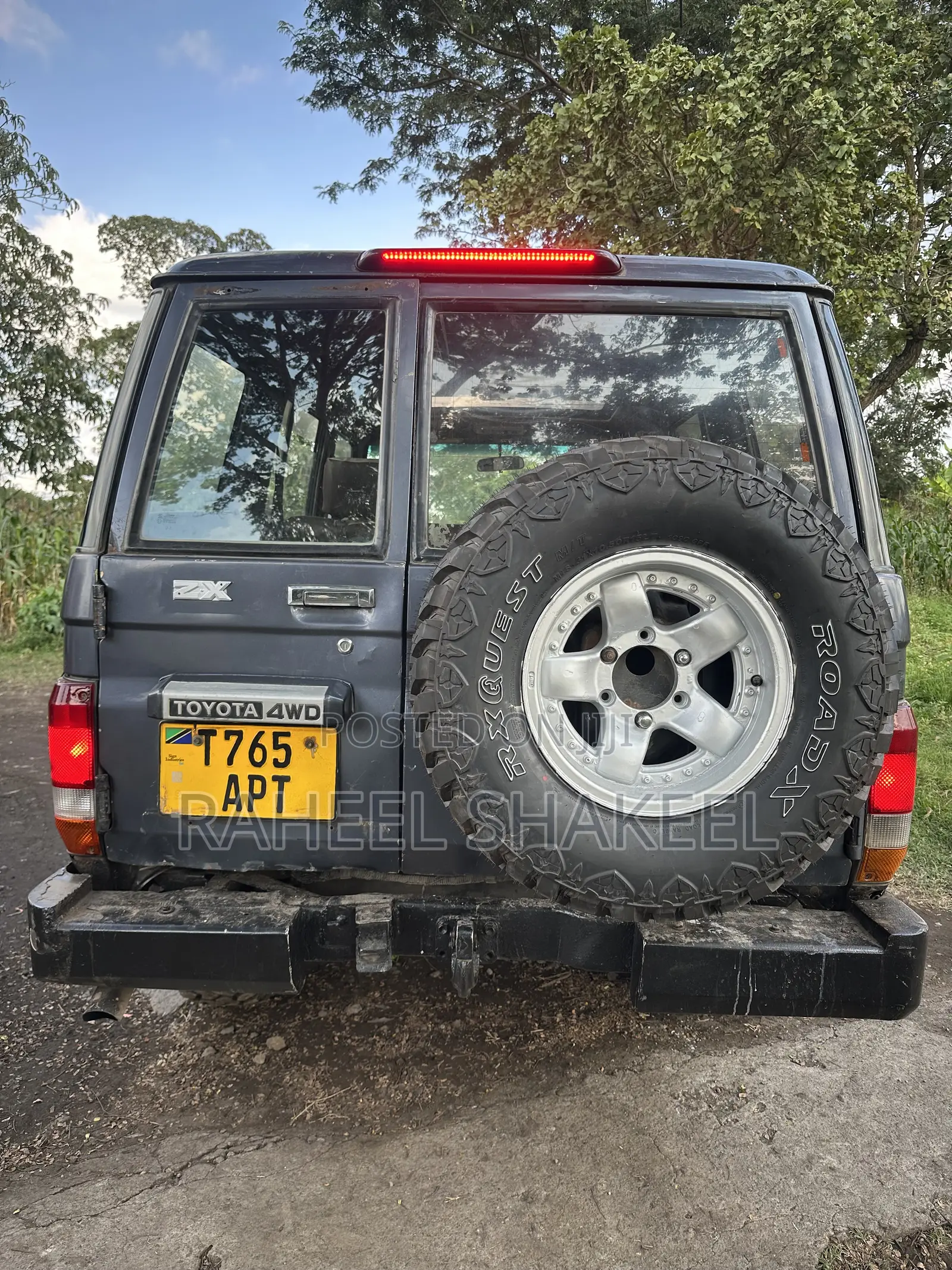 Toyota Land Cruiser 1994 Gray
