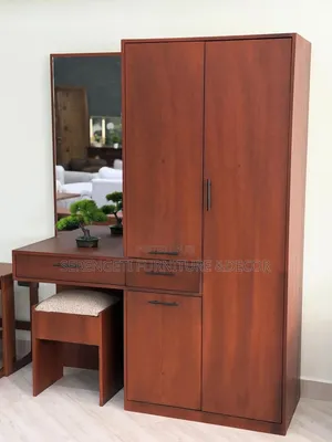 Kabat La Mbao Pamoja Na Dressing