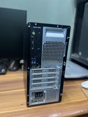 Desktop Computer Dell Vostro 3030 8GB Intel Core i3 HDD 500GB