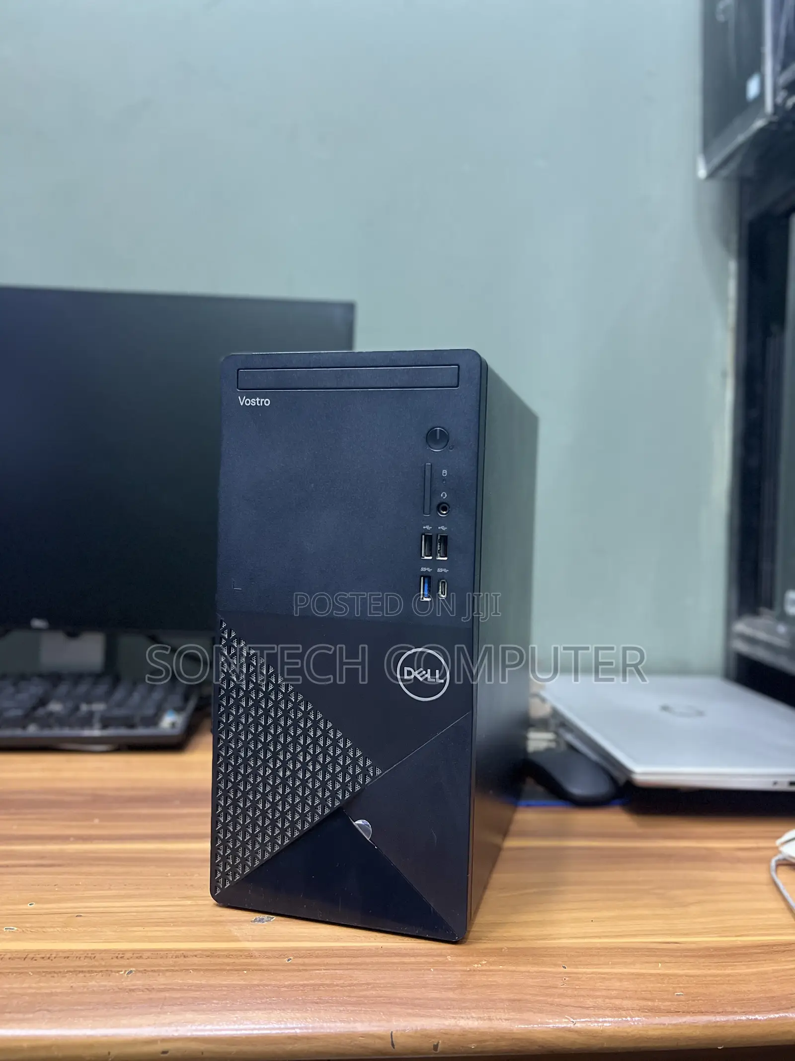 Desktop Computer Dell Vostro 3030 8GB Intel Core i3 HDD 500GB