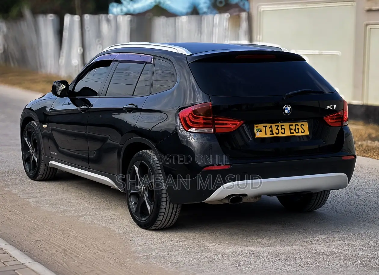 BMW X1 2011 Black