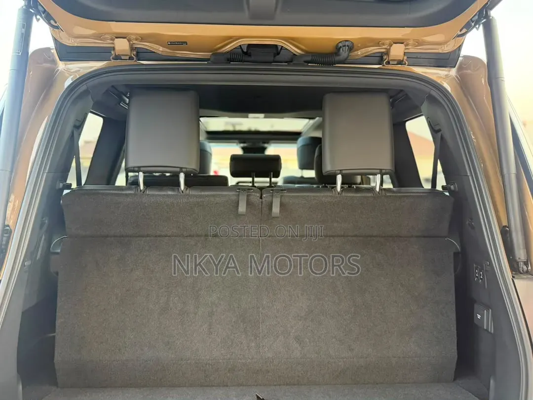 Toyota Land Cruiser Prado 2025 Gold