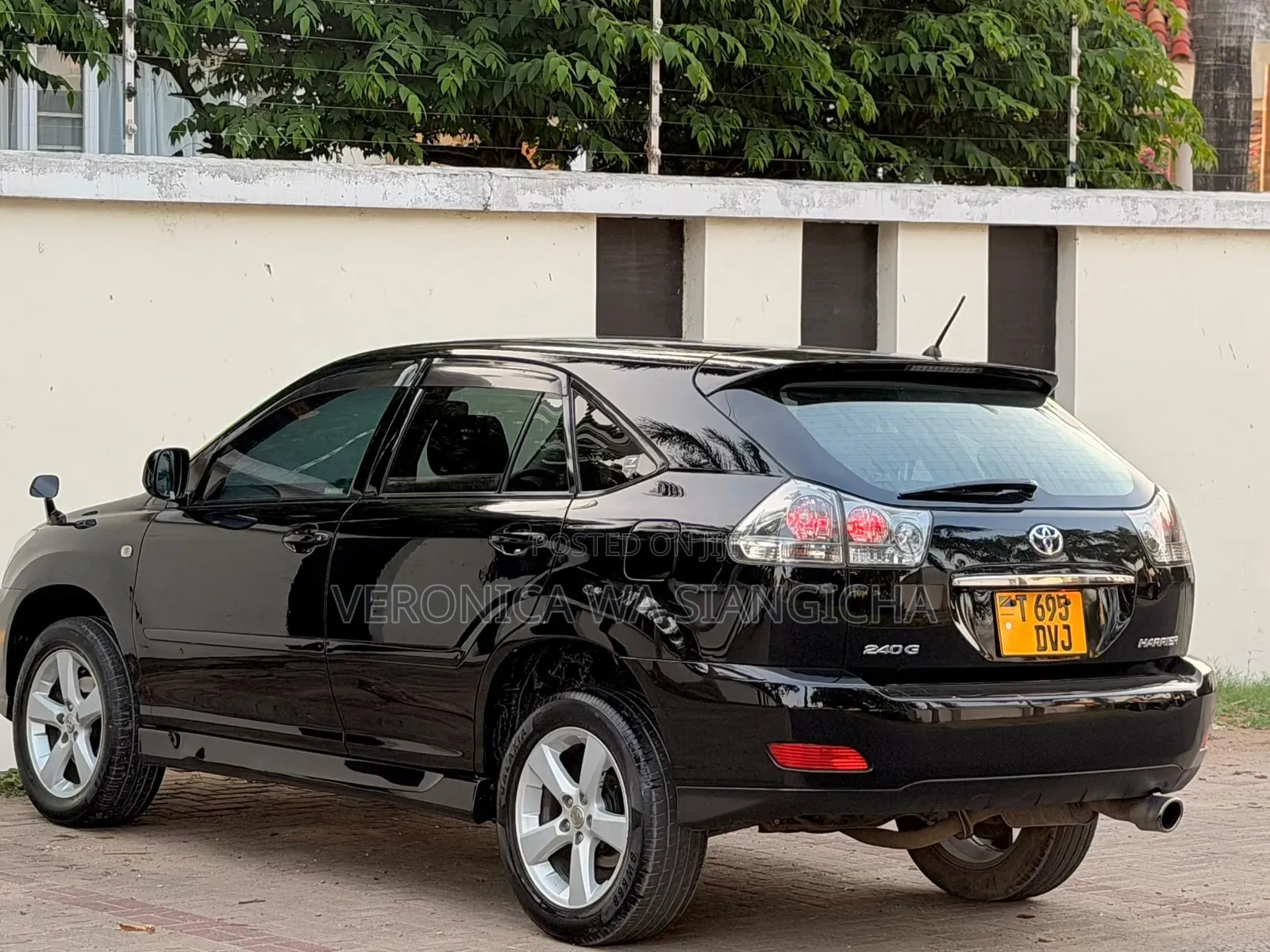 Toyota Harrier 2006