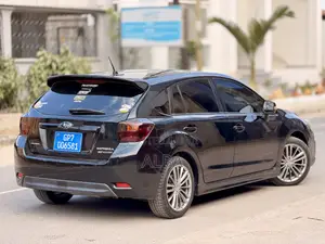 Subaru Impreza 2.0i Sport Premium Hatchback 2012 Black