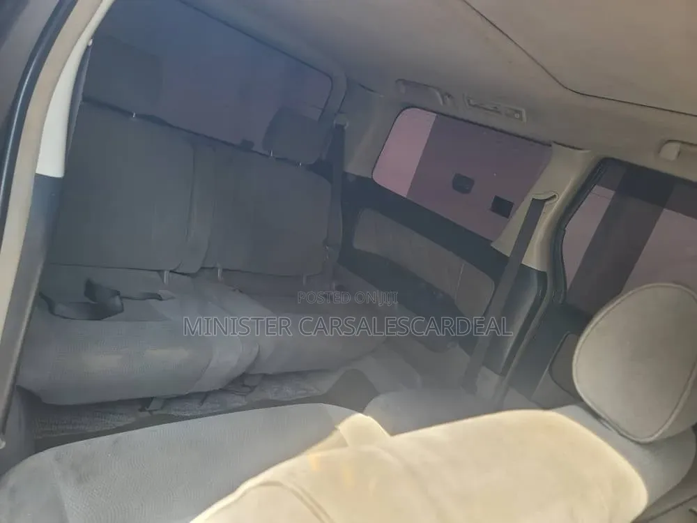 Toyota Alphard 2005 Gray