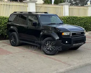 Toyota Land Cruiser Prado 2024 Black