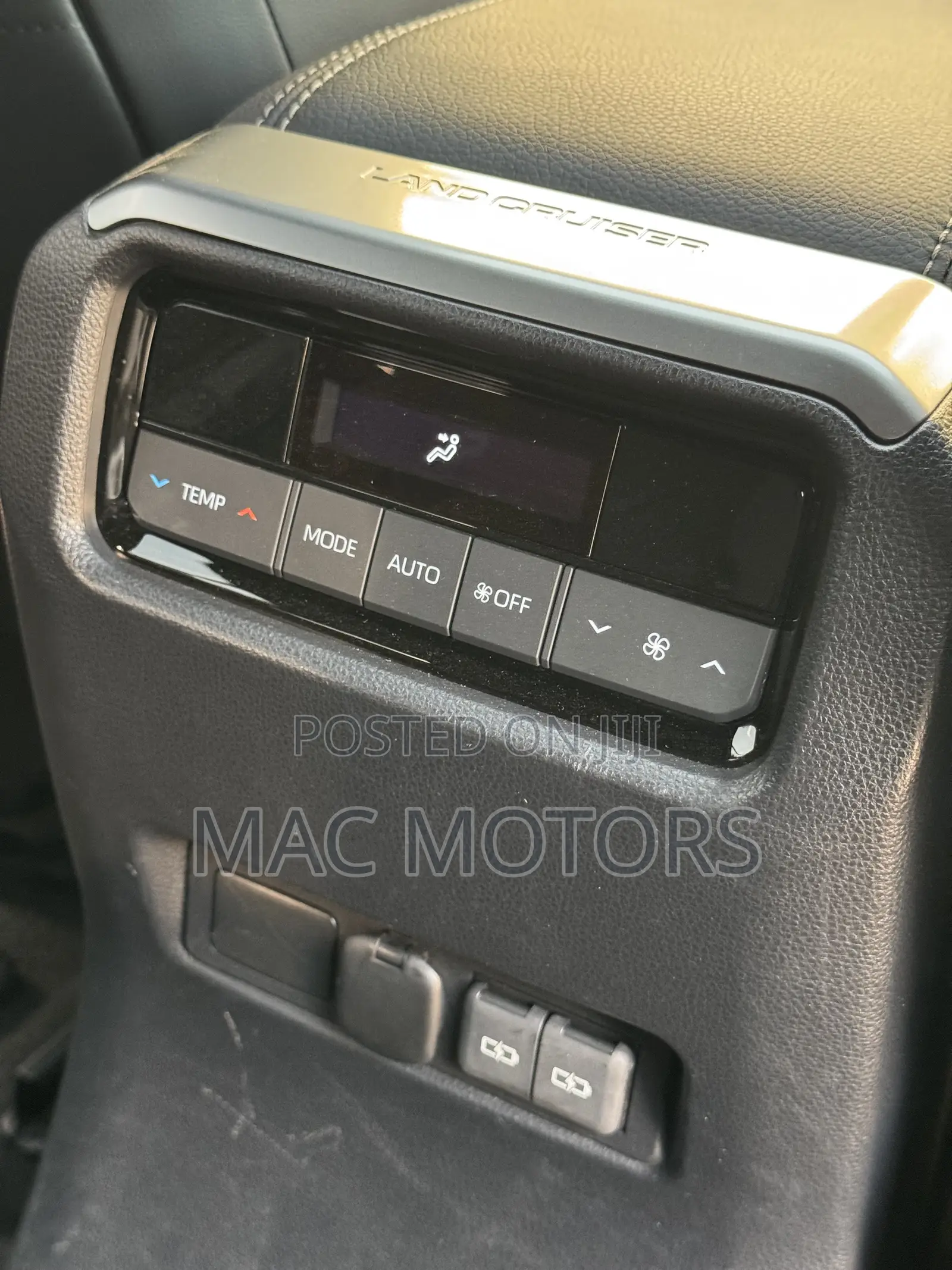 Toyota Land Cruiser Prado 2024 Black