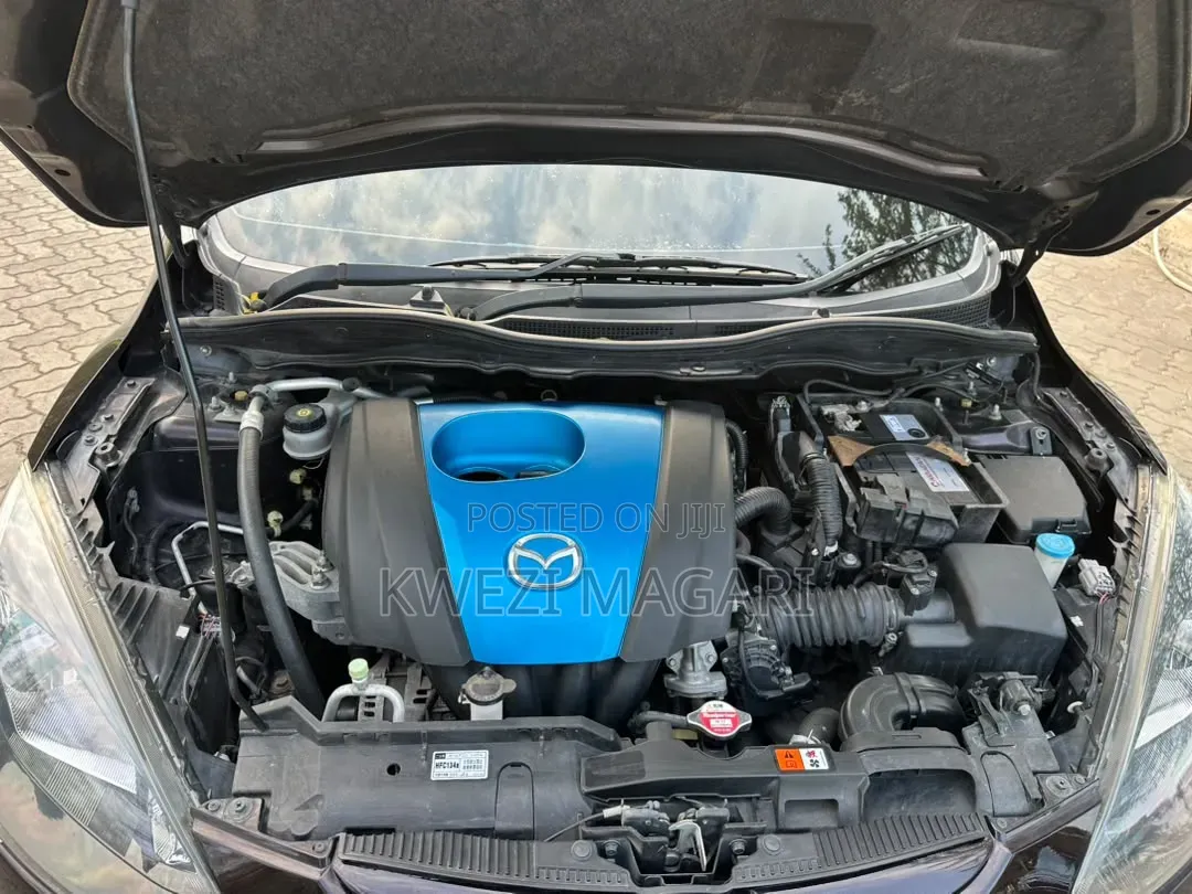 Mazda Demio 2012 Black