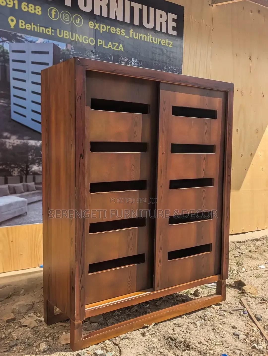 Wooden Shoerack