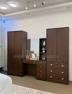 Kabat La Nguo Pqmoja Na Dressing