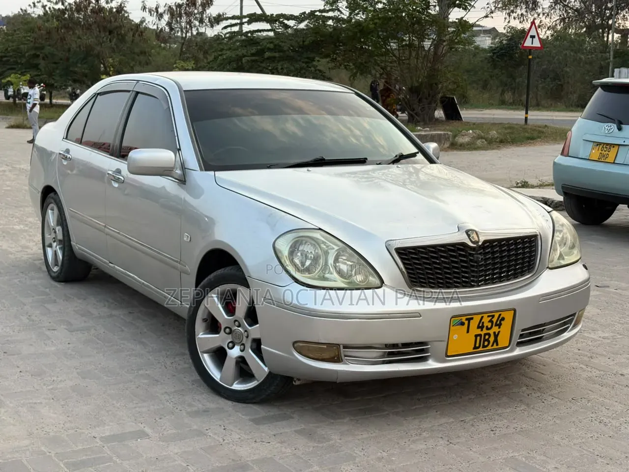 Toyota Brevis 2003 Silver