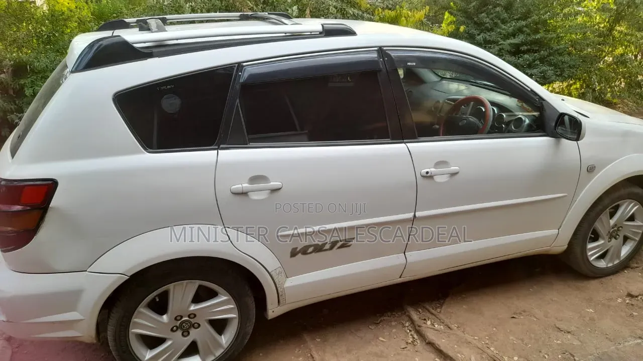 Toyota Voltz 2006 White