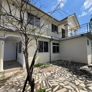 6bdrm House in Mbweni Malindi, Kinondoni for sale