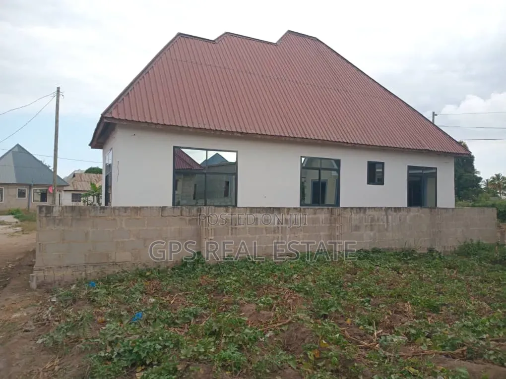 3bdrm House in Chanika Zingiziwa, Ilala for sale