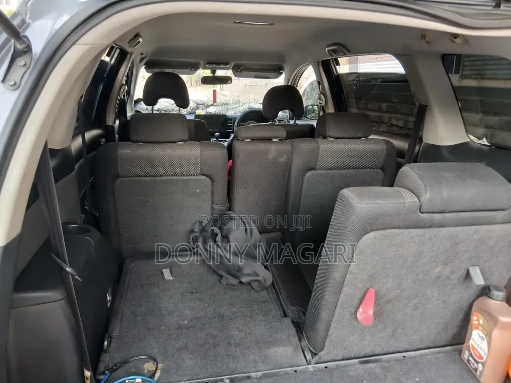 Toyota Wish 2005 Gray