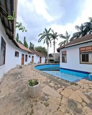 9bdrm House in Kawe Beach, Kinondoni for sale