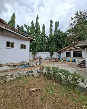 9bdrm House in Kawe Beach, Kinondoni for sale