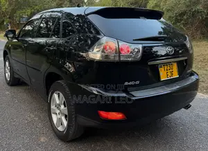 Toyota Harrier 2.4 2006 Black