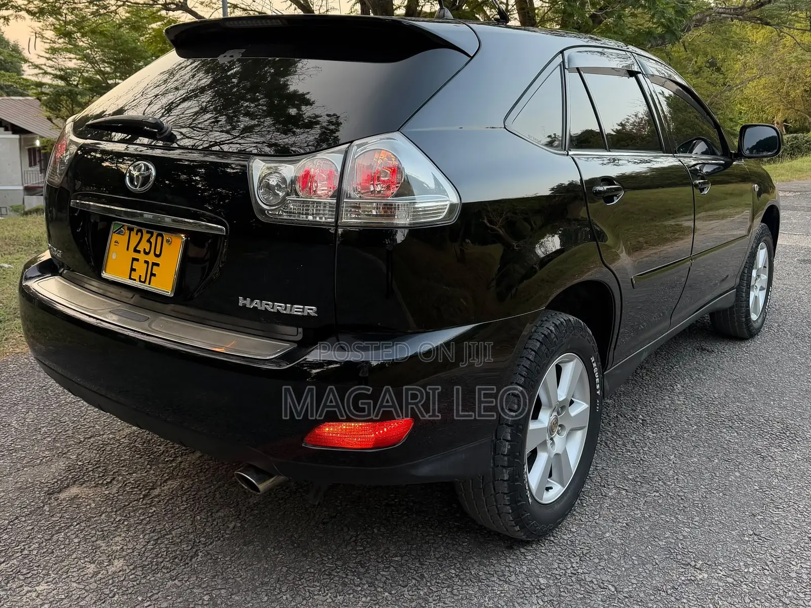 Toyota Harrier 2.4 2006 Black