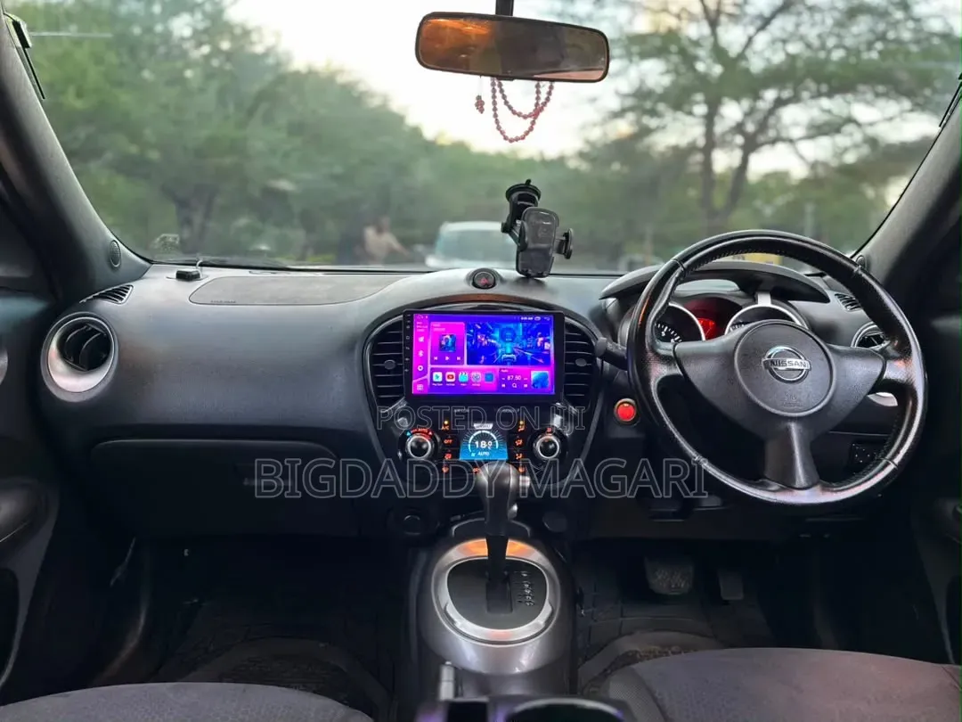 Nissan Juke 2012 Black