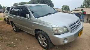Toyota Kluger 2005 Silver