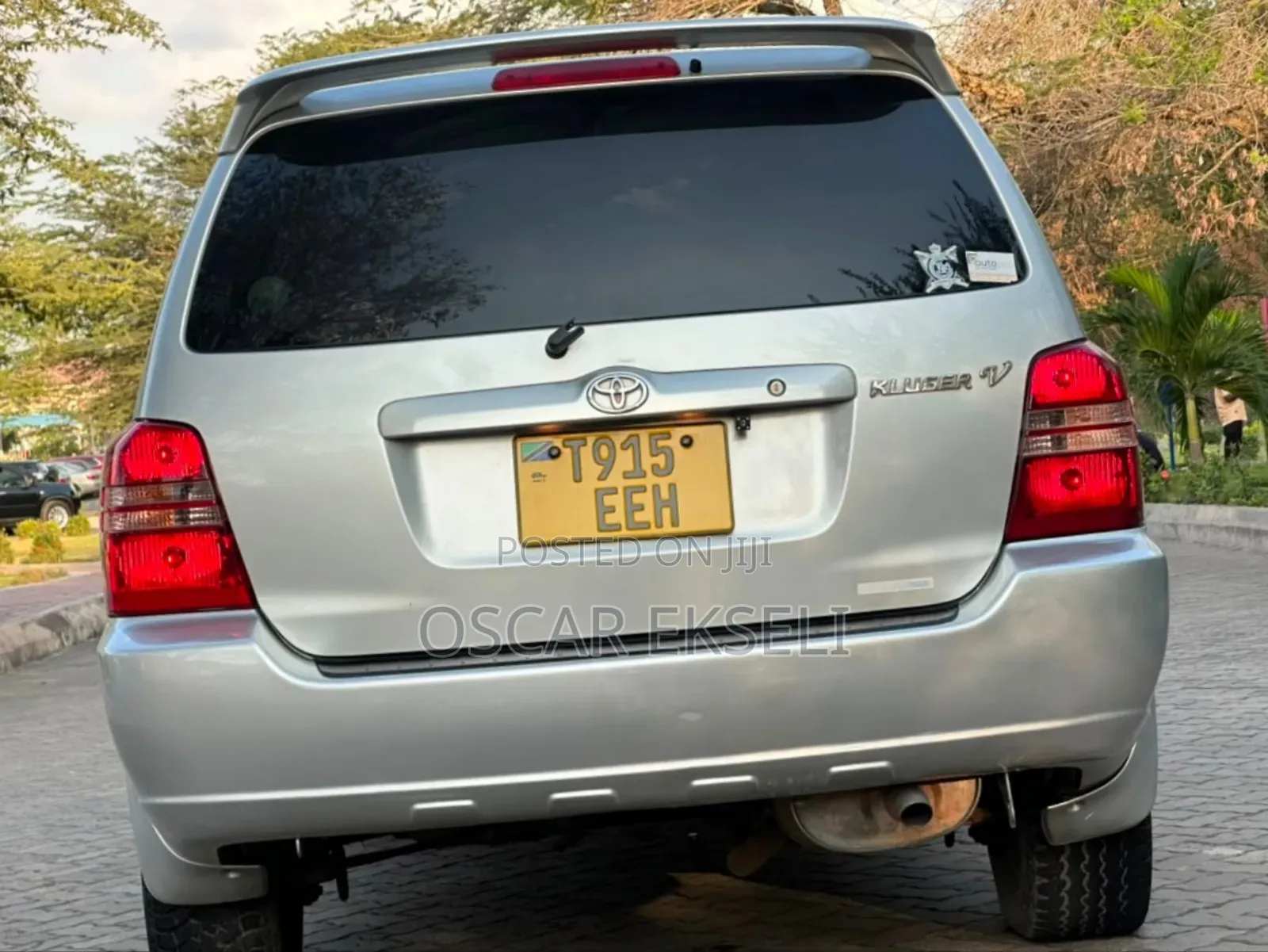 Toyota Kluger 2002 Silver