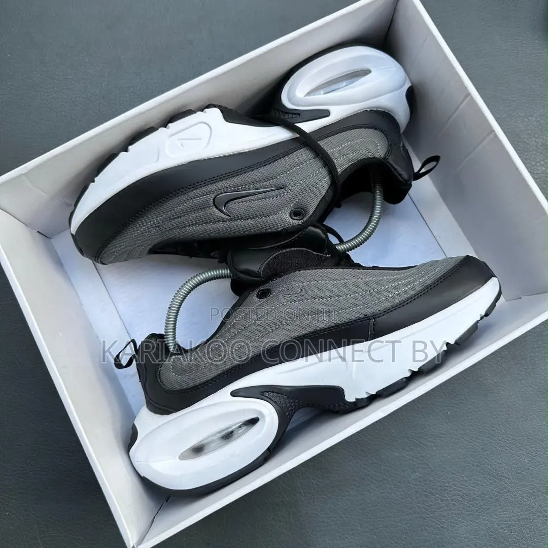 Original Nike Air Max Sports Sneakers