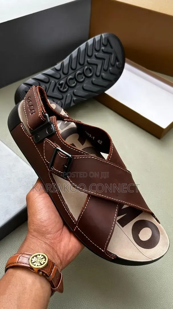 Trek Brown Sendols