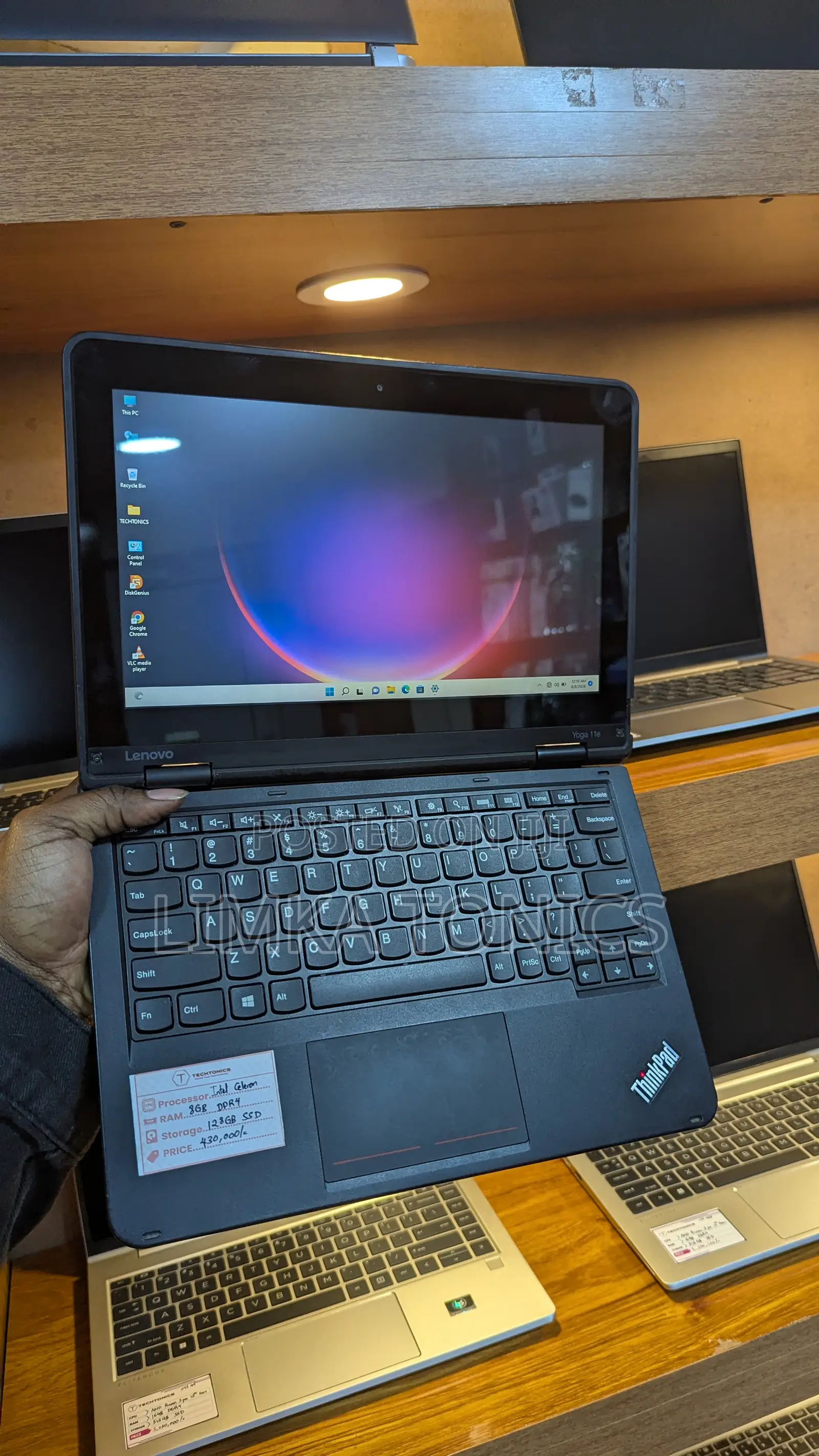 New Laptop Lenovo Yoga 11e 8GB Intel Celeron SSD 128GB