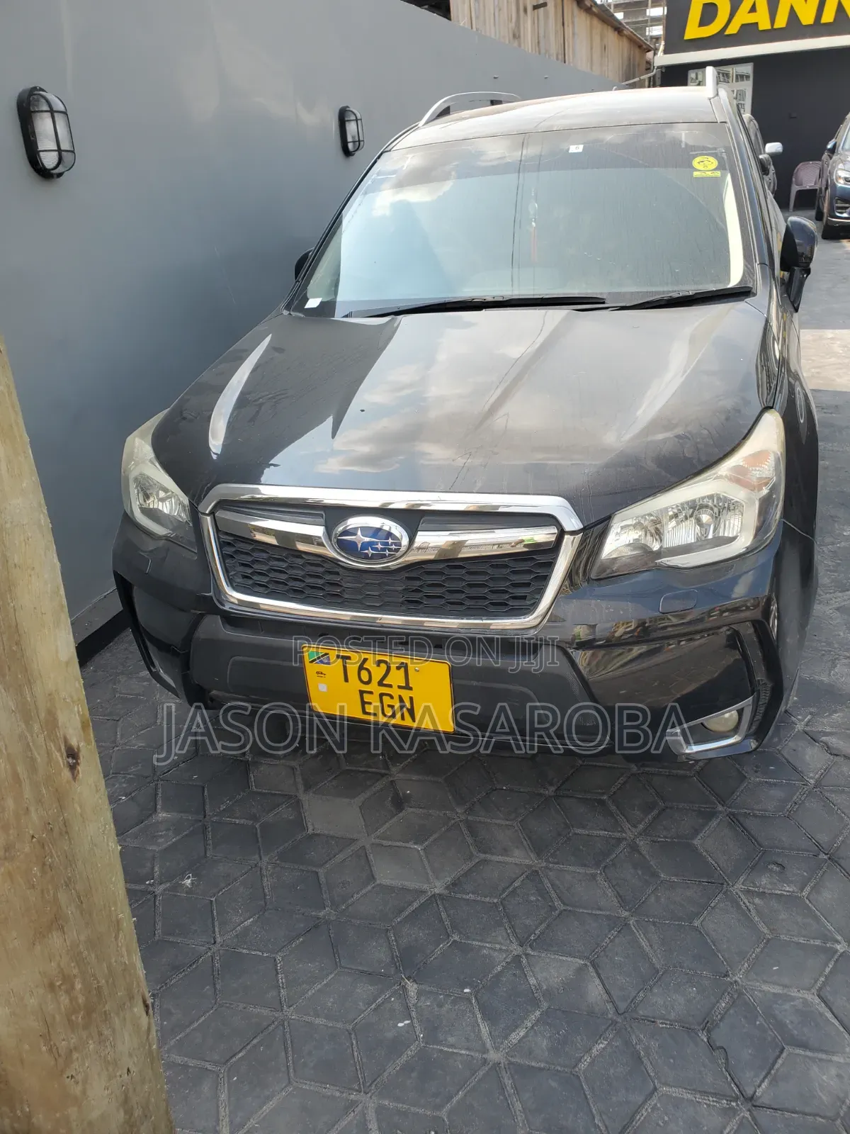 Subaru Forester 2014 Black