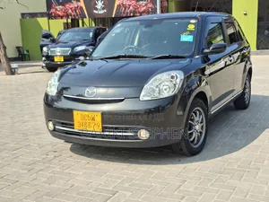 Mazda Verisa 2011 Black