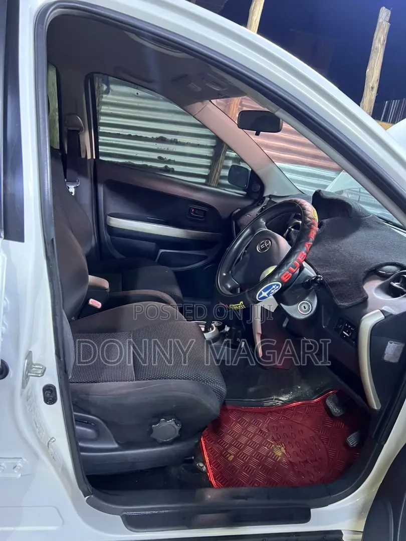 Toyota IST 2005 White