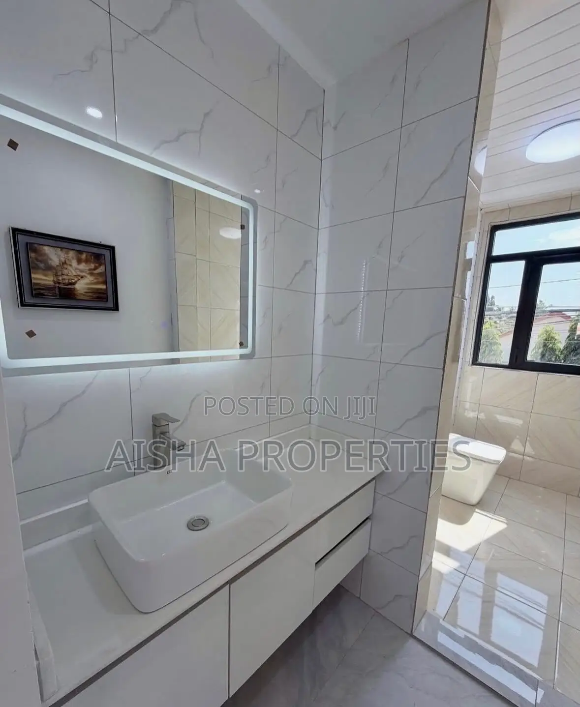 Furnished 3bdrm Apartment in Mikocheni for sale