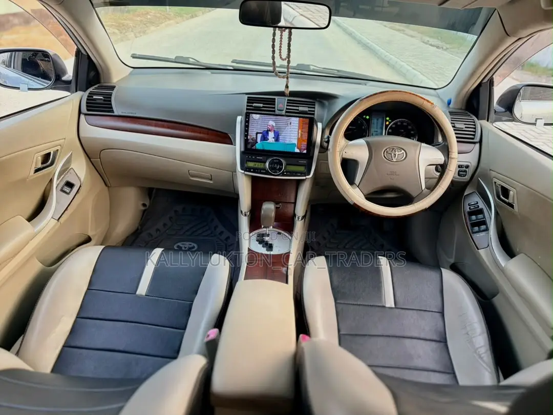 Toyota Premio 2008 Silver