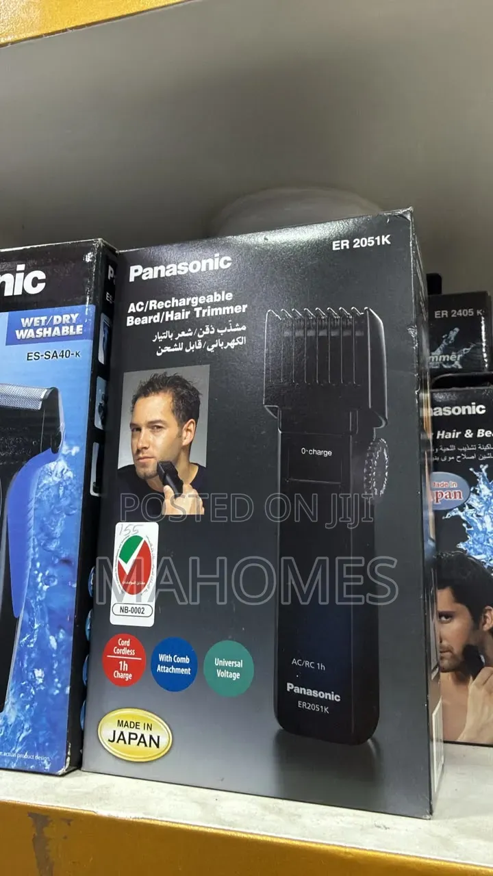 Panasonic Er AC/
Laptoppointdar
Rechargeble Beard/Hair Trimmer