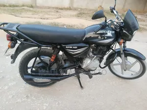 Bajaj Boxer 125 2025 Black