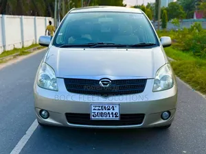 Toyota Corolla Spacio 2002 Silver