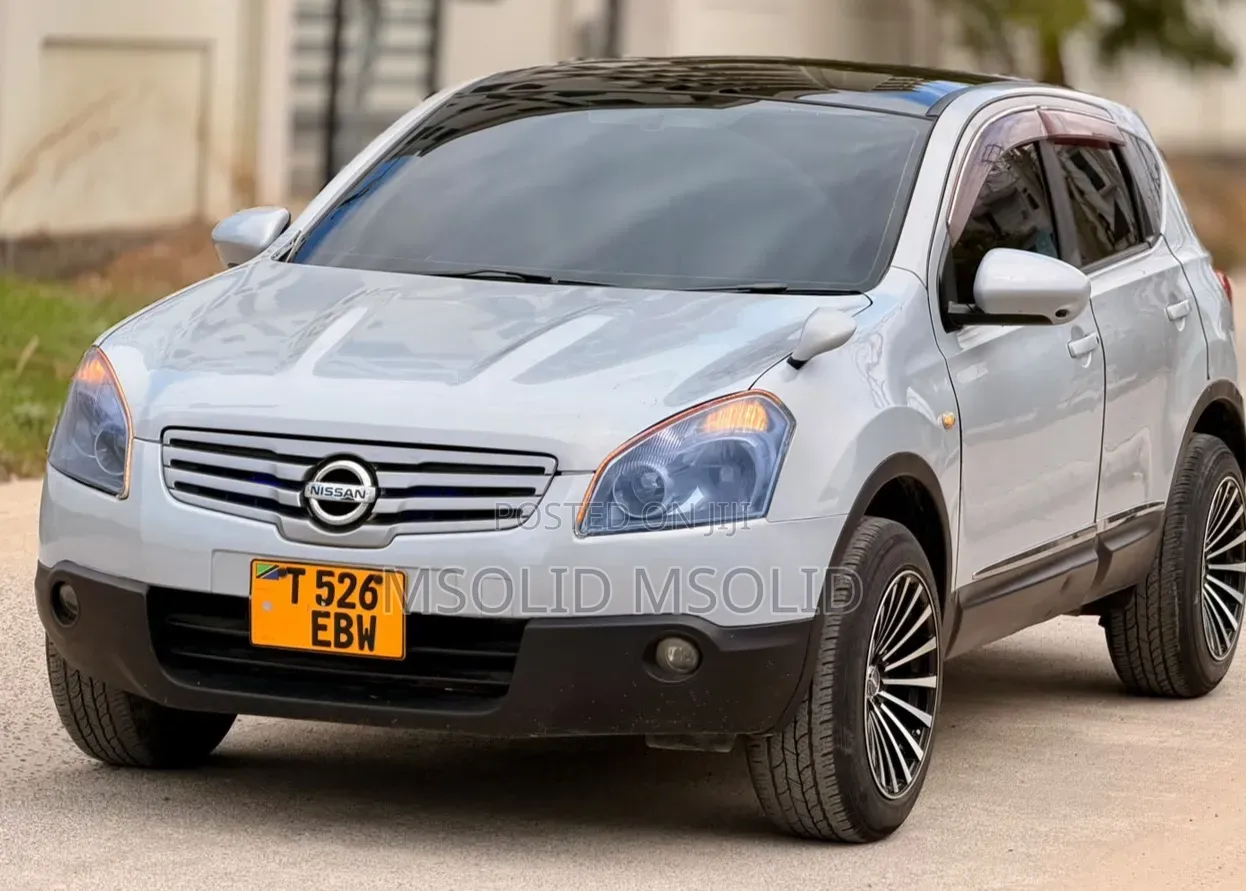 Nissan Dualis 2011 Silver
