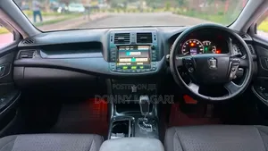Toyota Crown 2009 White