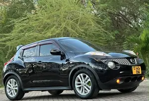 Nissan Juke 2012 Black