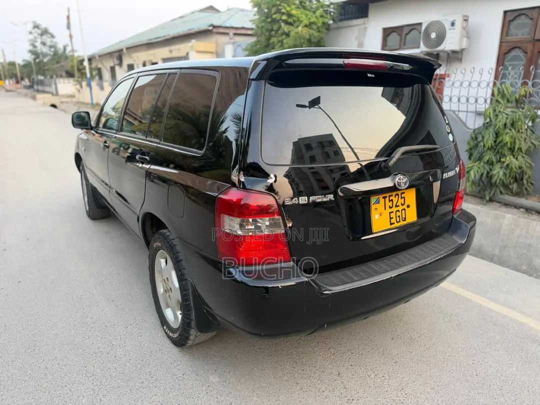 Toyota Kluger 2005 Black