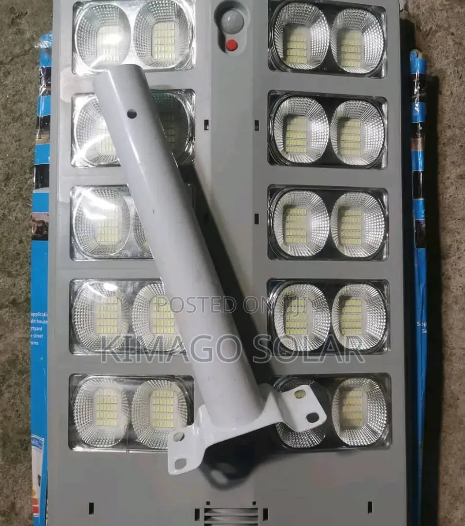 Original 3000W All-in-One Solar Streetlamp 300 PCS LED