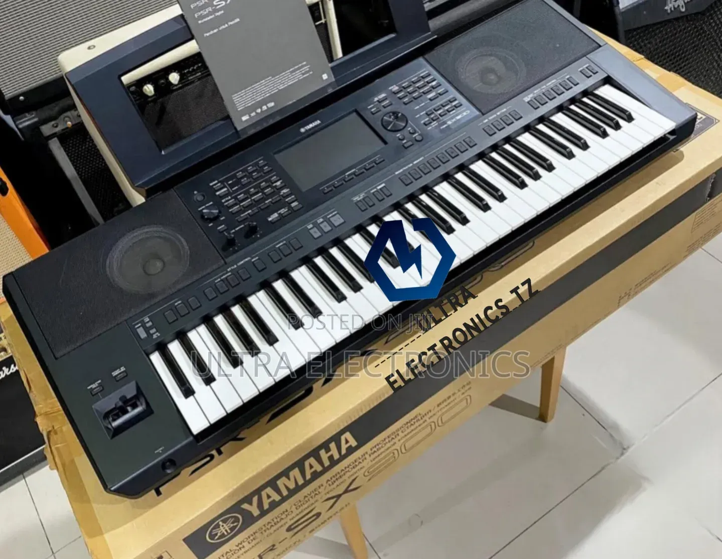 ORIGINAL YAMAHA Digital Keyboard PSR Sx900 920 With 1337 Voices