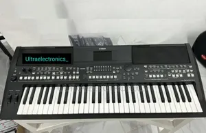 ORIGINAL YAMAHA Digital Keyboard PSR Sx600 With 61Touch-Sensitive Keys